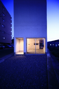 外観夜2.jpg